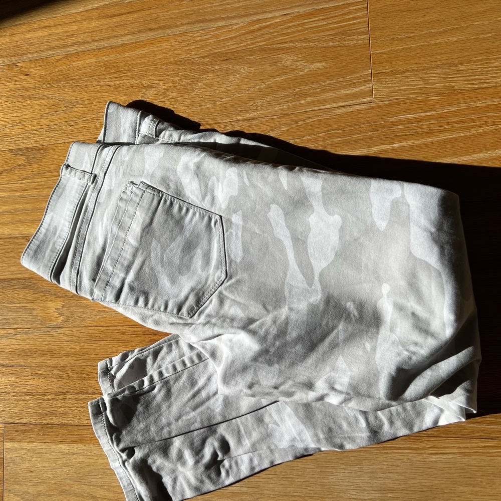 Democracy camo pants